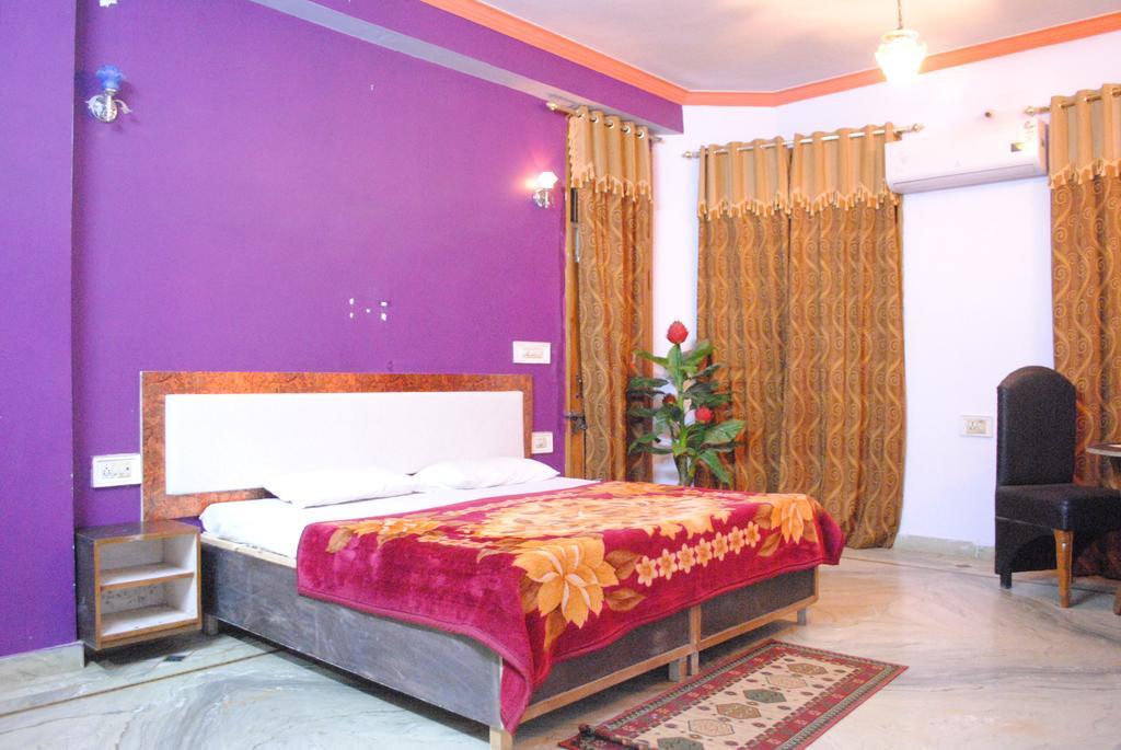 Hotel Rama Utsav Gwalior Exterior photo